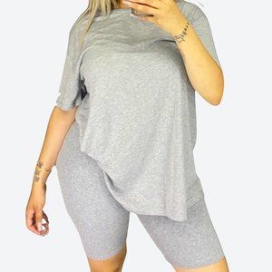 Bella Monochrome Set